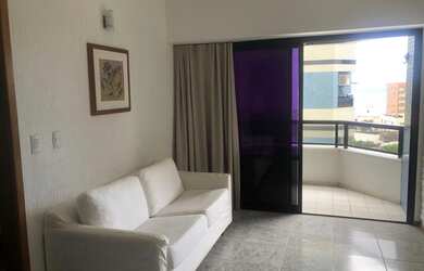 Imagem: O apartamento possui 1 Dormitório, 1 Banheiro, 1 Vaga na garagem