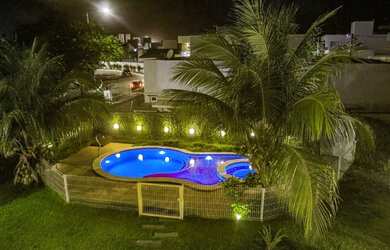 Imagem: A casa em condomínio possui 4 Dormitórios, 4 Banheiros, 4