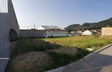 Imagem: O terreno possui 200m² de Área e está localizado em Santa