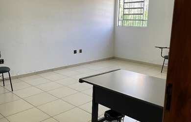 Imagem: O depósito possui 22m² de Área e está localizado em Serpa