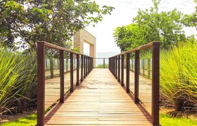 Imagem 3: Belo lote meio de quadra, medido 350 m² no Condomínio Ouroville em Taubaté