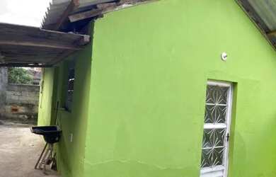 Imagem 5: ALUGA SE CASA R$530,00. Varanda, 1 Banheiroe1 Dormitório