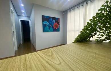 Imagem: O apartamento possui 2 Dormitórios, 1 Banheiro, 1 Vaga na garagem