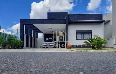 Imagem: A casa em condomínio possui 3 Dormitórios, 4 Banheiros, 4