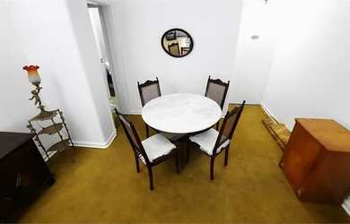 Imagem 3: Oportunidade Excepcional no Coração de Copa! Há uma quadra da praia..