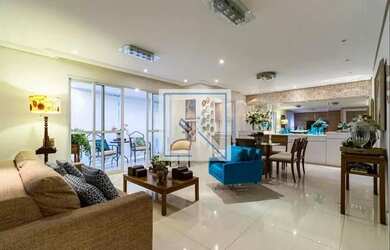 Imagem: O apartamento possui 3 Dormitórios, 5 Banheiros, 3 Vagas na