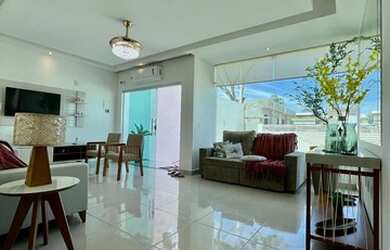 Imagem 1: Aluga mobiliada mensal com 4 quartos no Alto do Xurupita - Porto Seguro - BA