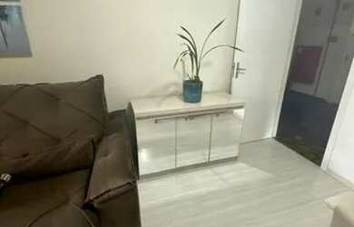 Imagem: O apartamento possui 2 Dormitórios, 1 Banheiro, 1 Vaga na garagem