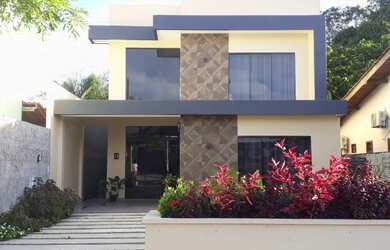 Imagem: A casa em condomínio possui 3 Dormitórios, 3 Banheiros, 3