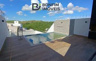 Imagem: A casa possui 4 Dormitórios, 5 Banheiros, 4 Vagas na garagem