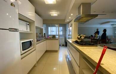 Imagem 2: Apartamento no bairro FRENTE MAR em Balneário Camboriú