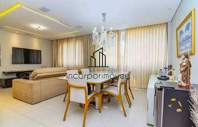 Imagem: O apartamento possui 4 Dormitórios, 2 Banheiros, 3 Vagas na