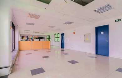 Imagem: O depósito possui 2.760m² de Área e está localizado em