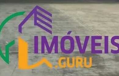 Imagem: O depósito possui 5 Vagas na garagem e 1250m² de Área e está