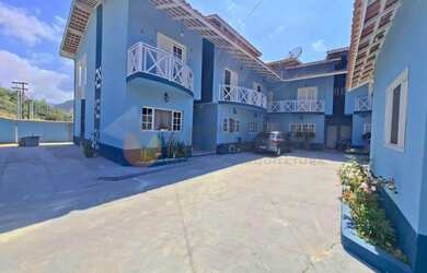 Imagem: A casa em condomínio possui 2 Dormitórios, 2 Banheiros, 2