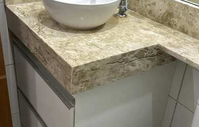 Imagem: A casa em condomínio possui 2 Dormitórios, 2 Banheiros, 2