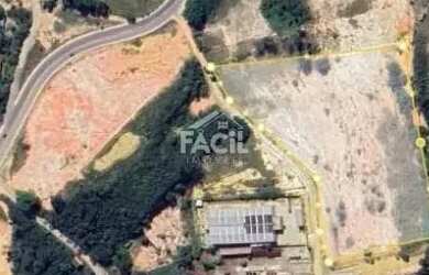 Imagem: O terreno possui 27.000m² de Área e está localizado em João