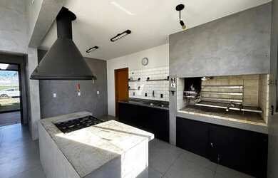 Imagem 8: Casa em condomínio fechado