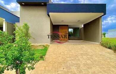 Imagem: A casa em condomínio possui 3 Dormitórios, 4 Banheiros, 4