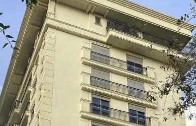 Imagem: O apartamento na cobertura possui 3 Dormitórios, 5 Banheiros