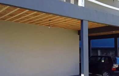 Imagem 2: Casa para temporada. Acomodam 25 pessoas, 5 Vagas na garageme5 Dormitórios