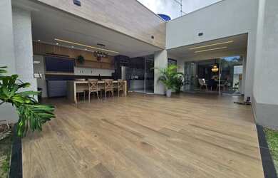 Imagem 10: Casa de Alto Padrão - 3/4 sendo 1 suíte - Porteira Fechada