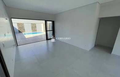 Imagem 12: Sobrado 03 Suítes e piscina no centro de Matinhos