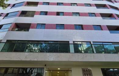 Imagem: O apartamento possui 3 Dormitórios, 2 Banheiros, 2 Vagas na