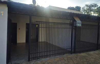 Imagem: VENDO CASA EM TUPÃ - R FRANCISCO TURRA