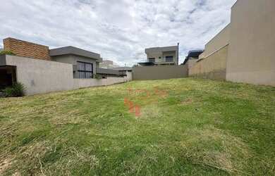 Imagem: Terreno à Venda de 419m² no Bairro Vila do Golf em Ribeirão