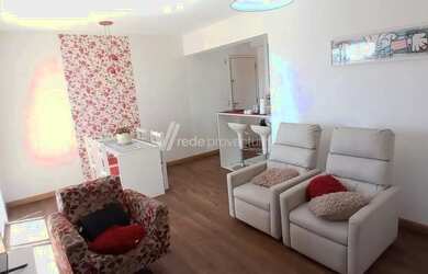 Imagem: O apartamento possui 3 Dormitórios, 2 Banheiros, 2 Vagas na