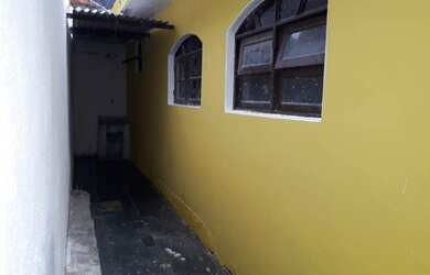 Imagem: A casa possui 5 Dormitórios, 5 Banheiros, 2 Vagas na garagem