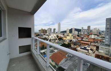 Imagem: O apartamento possui 3 Dormitórios, 3 Banheiros, 2 Vagas na