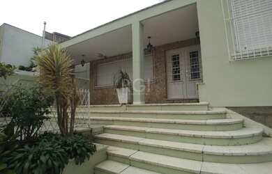 Imagem 1: Porto Alegre - Casa Padrão - Medianeira