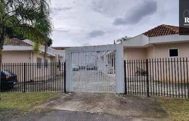Imagem: A casa possui 2 Dormitórios, 1 Banheiro, 1 Vaga na garagem