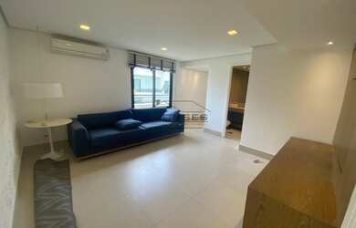 Imagem: O depósito possui 2 Vagas na garagem, 150m² de Área e está