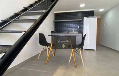 Imagem: O apartamento possui 1 Dormitório, 1 Banheiro, 1 Vaga na garagem