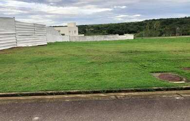 Imagem: O terreno possui 630m² de Área e está localizado em Cajupiranga
