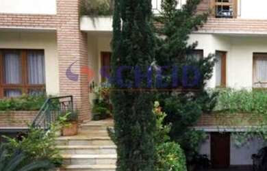 Imagem: A casa em condomínio possui 4 Dormitórios, 5 Banheiros, 4