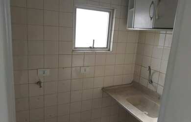 Imagem 2: Apartamento para venda tem 42 metros quadrados com 1 quarto em Centro - Curitiba - PR