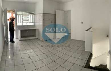 Imagem: A casa possui 2 Dormitórios, 1 Banheiro, 100m² de Área e