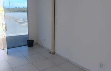 Imagem 3: Loja em Rodovia que vai de São Pedro para Búzios