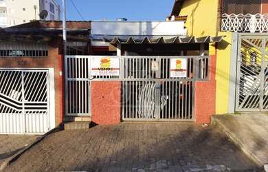 Imagem: A casa possui 2 Dormitórios, 2 Banheiros, 1 Vaga na garagem