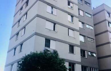 Imagem: O apartamento possui 3 Dormitórios, 1 Banheiro, 1 Vaga na garagem