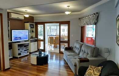 Imagem: O apartamento possui 3 Dormitórios, 3 Banheiros, 2 Vagas na