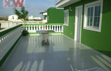 Imagem: A casa em condomínio possui 3 Dormitórios, 3 Banheiros, 2