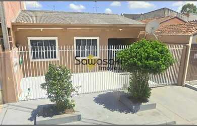 Imagem: A casa possui 1 Dormitório, 1 Banheiro, 2 Vagas na garagem