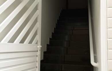 Imagem: A casa possui 2 Dormitórios, 1 Banheiro, 1 Vaga na garagem