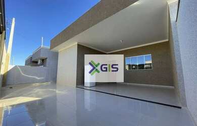 Imagem: A casa possui 3 Dormitórios, 2 Banheiros, 2 Vagas na garagem