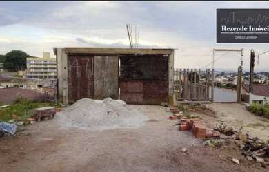 Imagem: O terreno possui 332m² de Área e está localizado em Lindóia